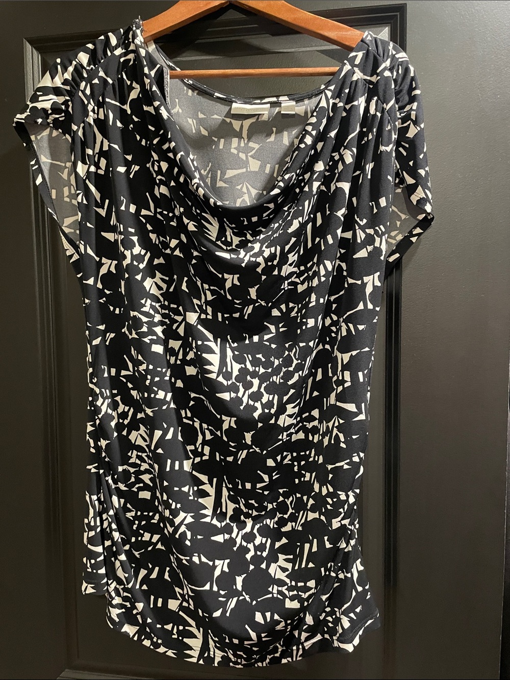Modern print tunic top